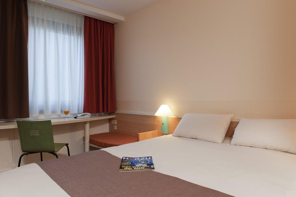 Ibis Ulm City Exterior foto