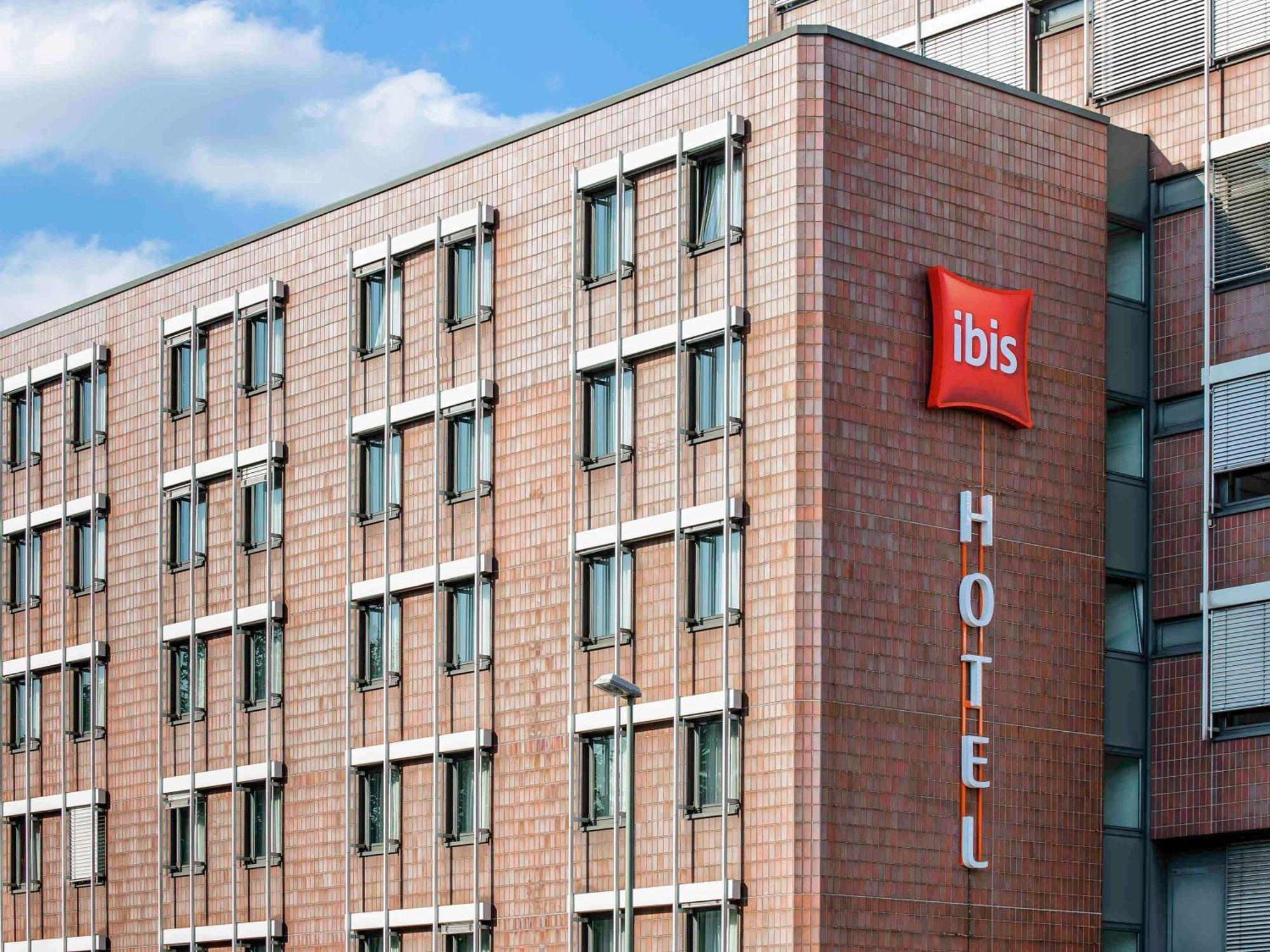 Ibis Ulm City Exterior foto